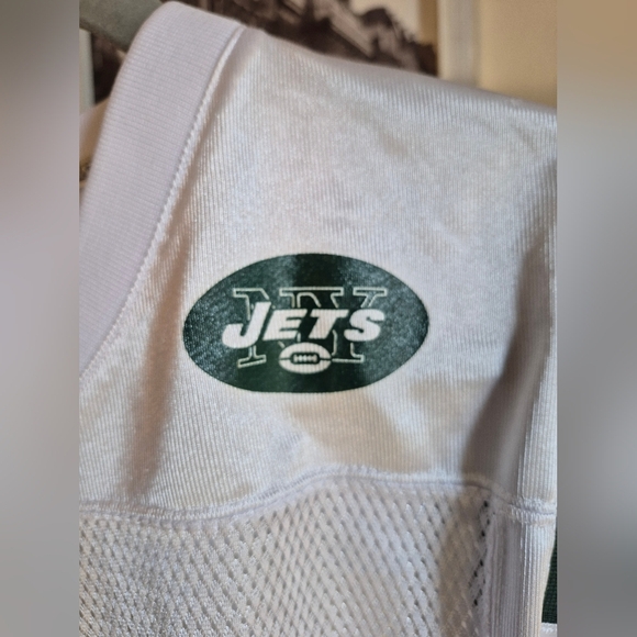 Kids White and Green Sports Jersey - Picture 8 of 8